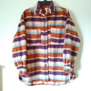 PLAID FUZZY SHACKET. NWT